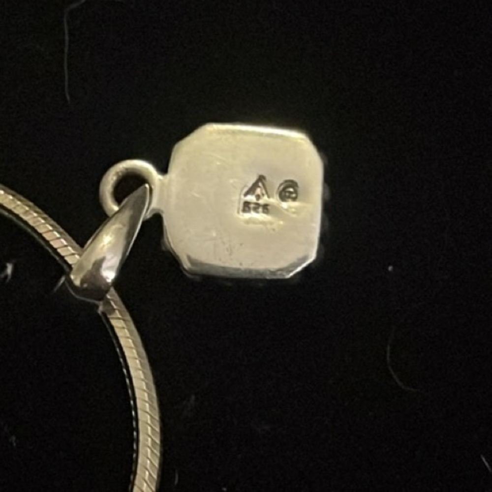 Silpada Square Pearl Pendant .925 silver. Stamped. Does Not include chain - Picture 4 of 8